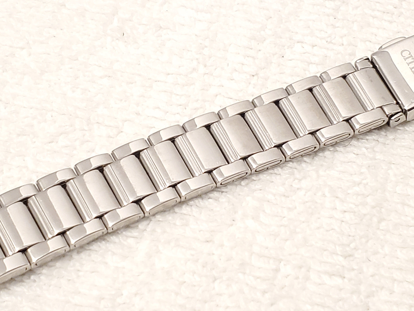 Vintage Citizen Women's Black Dial Date Watch Stainless Steel WR 50 Meters