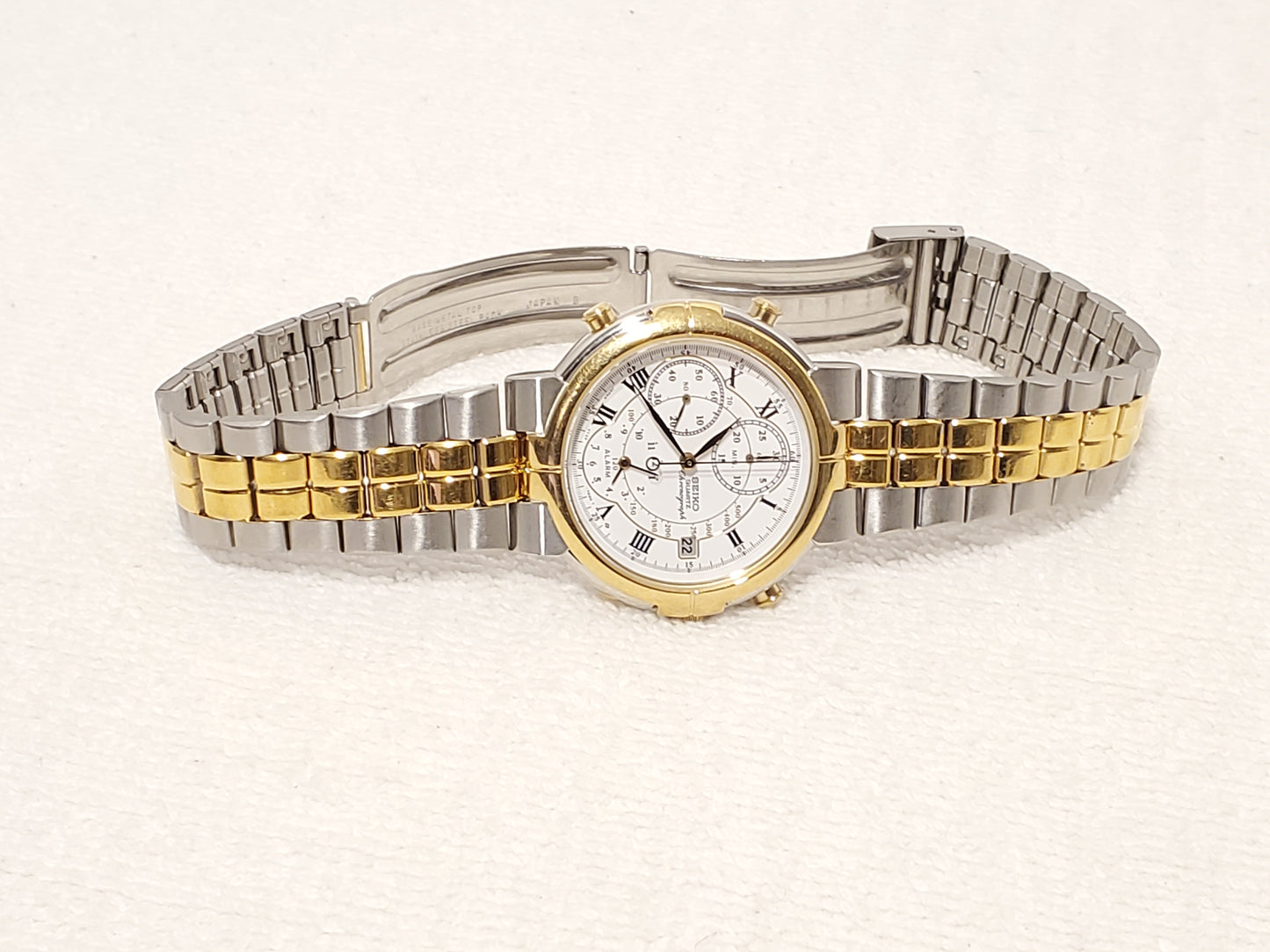 Vintage Seiko Chronograph Alarm Date Men's Watch White Dial Roman Numerals