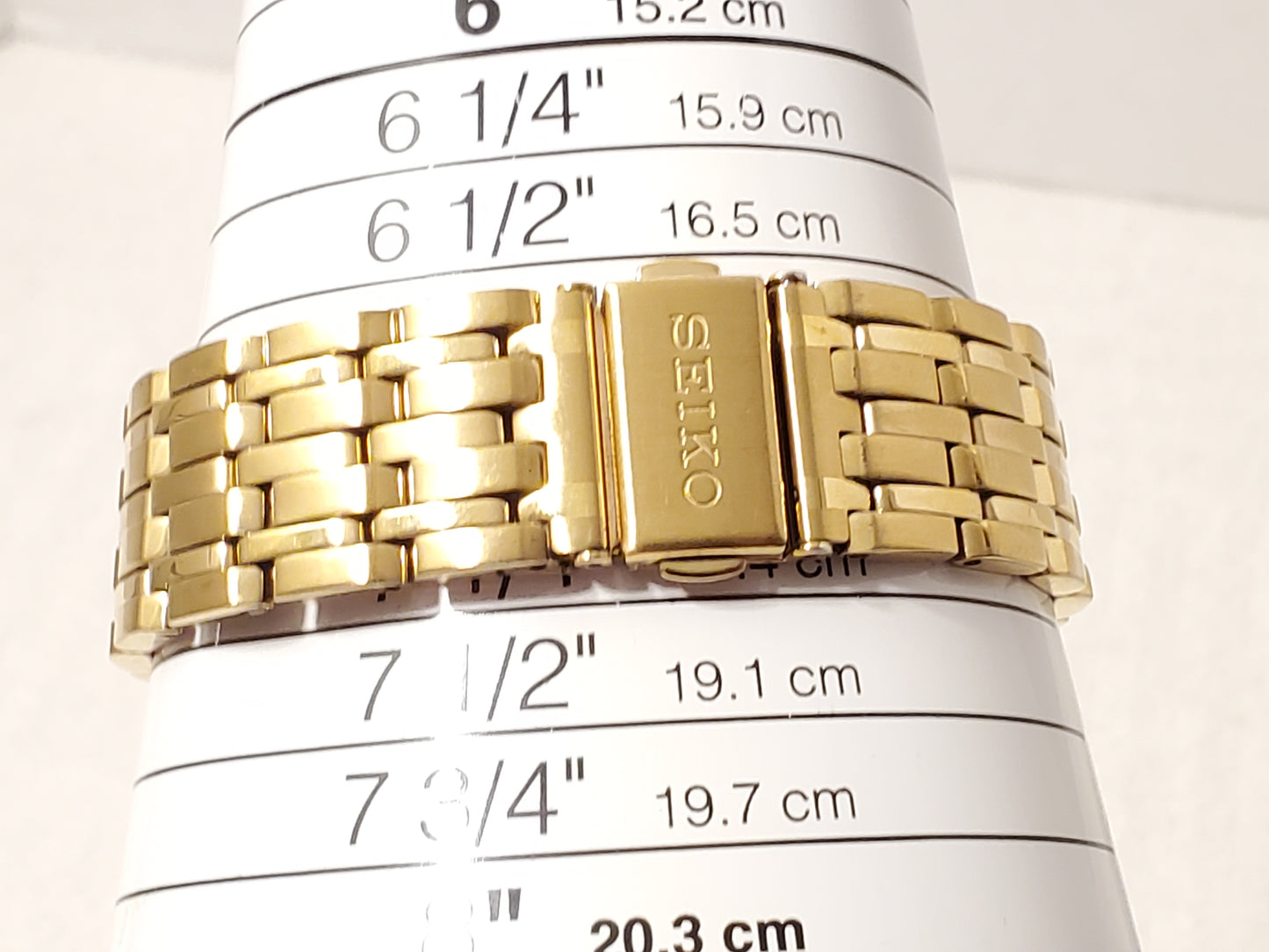 Vintage Seiko Men's Day Date Gold Tone Quartz Watch One Jewel Stainless Steel