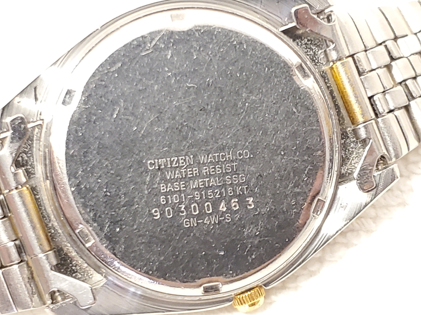 Vintage Citizen CQ Men's Day Date Presidential Watch Stainless Steel Gold Tone