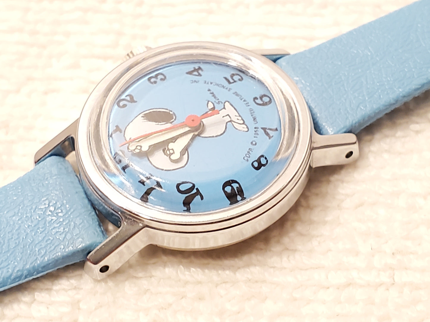 Vintage Timex 1958 Snoopy Womens Wind Up Watch Blue Dial Band Base Metal S Steel
