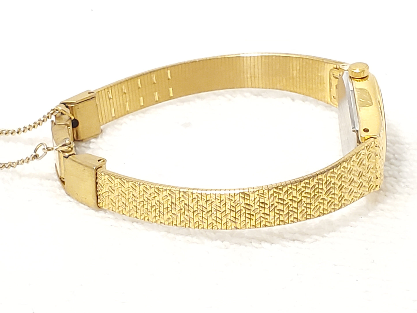 Vintage Citizen Women's Gold Plated Quartz Watch Black Dial Stainless Steel