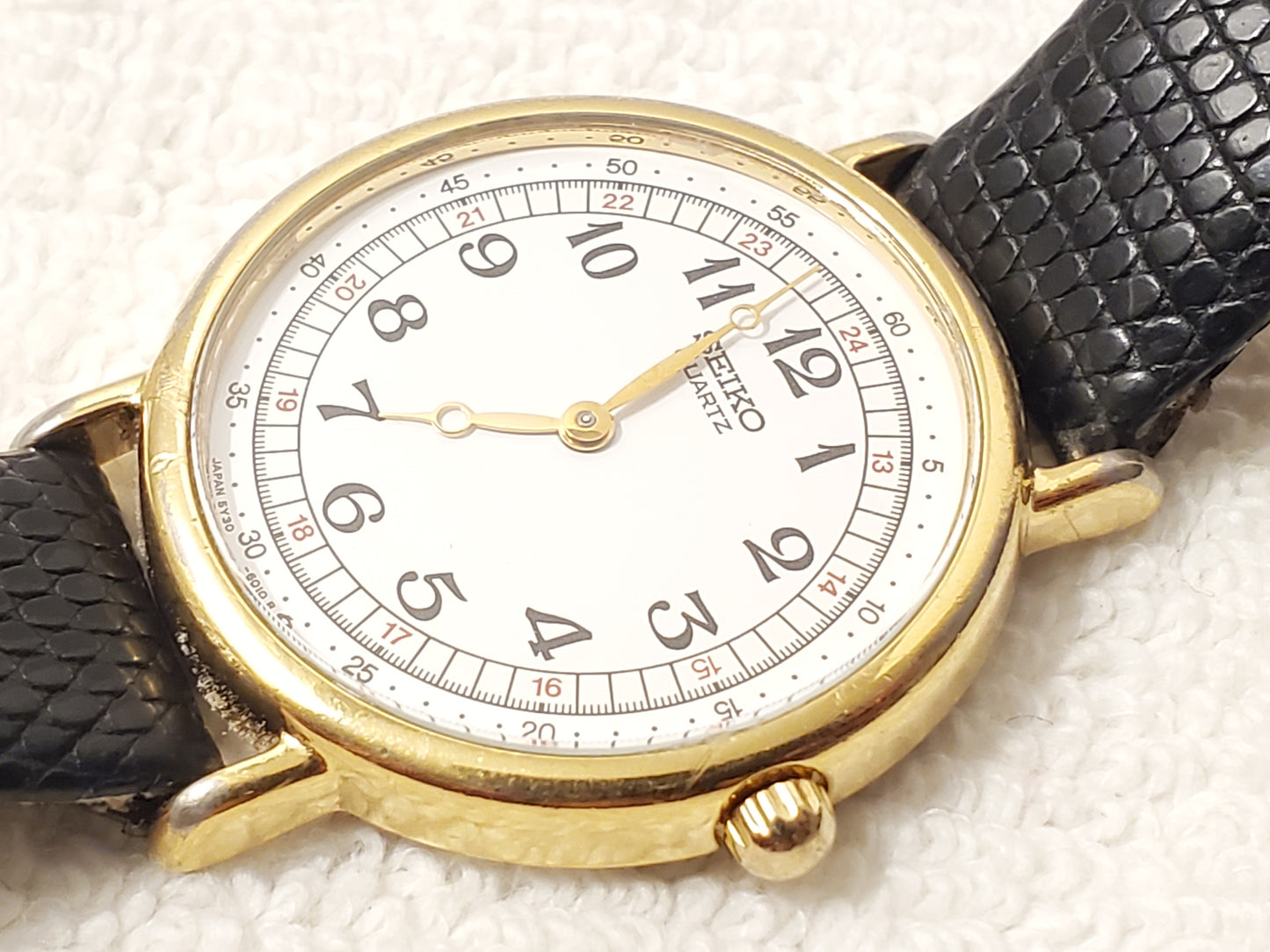 Vintage Seiko Women's Quartz Watch Gold Plated One Jewel White Dial Leather Band