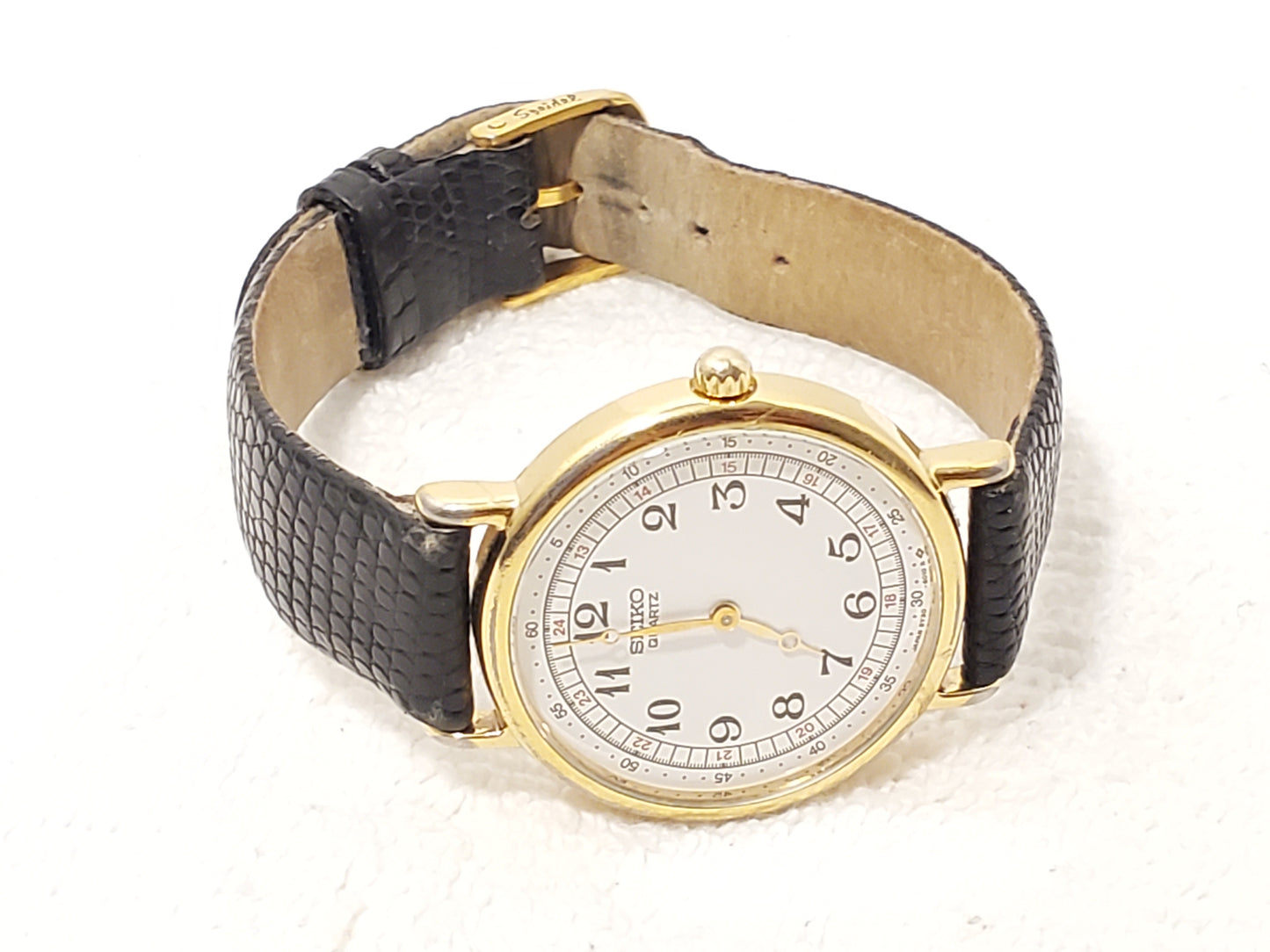 Vintage Seiko Women's Quartz Watch Gold Plated One Jewel White Dial Leather Band