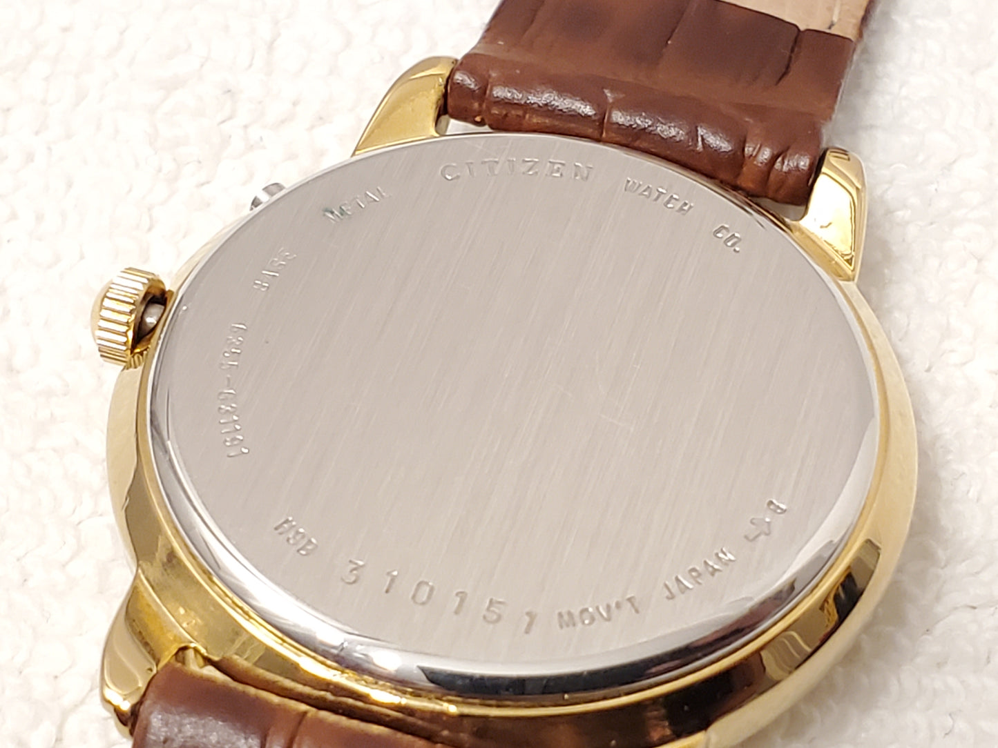 Vintage Citizen Elegance Month Day Date Men's Watch Roman Numerals Leather Gold