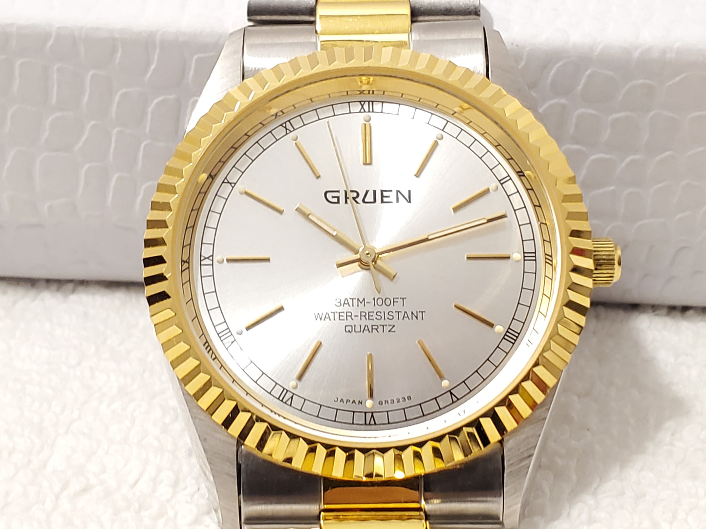 Vintage Gruen Men's Presidential Gold Tone Stainless Steel Silver Dial Watch