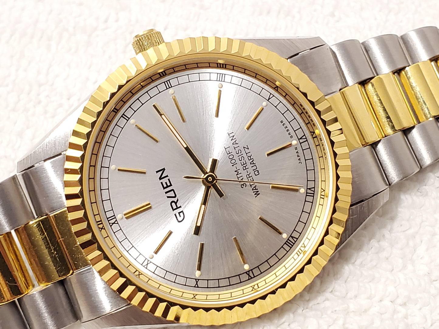 Vintage Gruen Men's Presidential Gold Tone Stainless Steel Silver Dial Watch