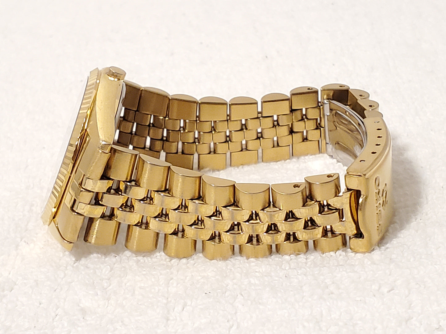 Vintage Seiko SQ Presidential Men's Day Date Watch Gold Tone Black Dial 1 Jewel