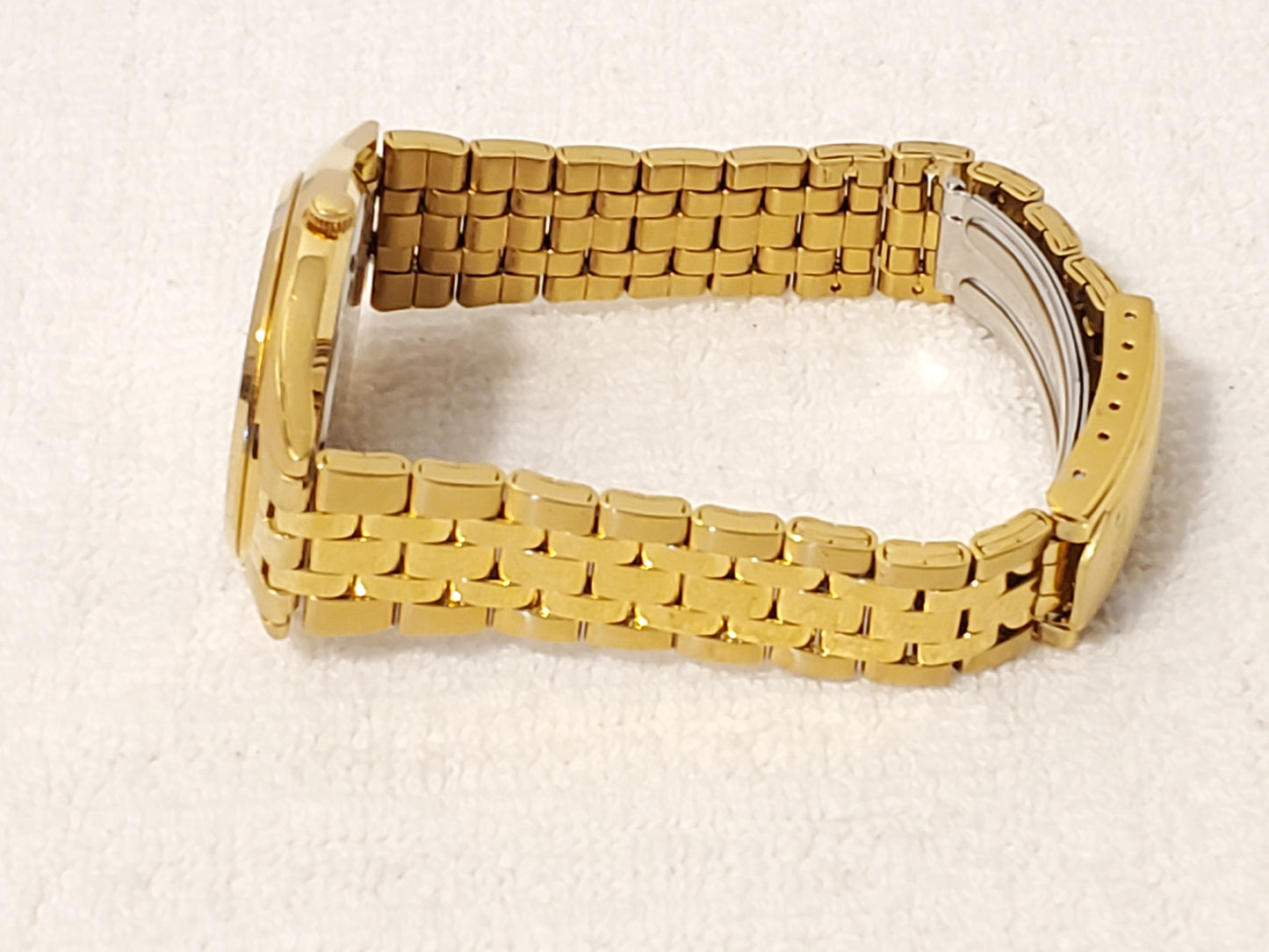 Vintage Seiko Mens Black Dial Gold Tone Day Date Watch One Jewel Stainless Steel