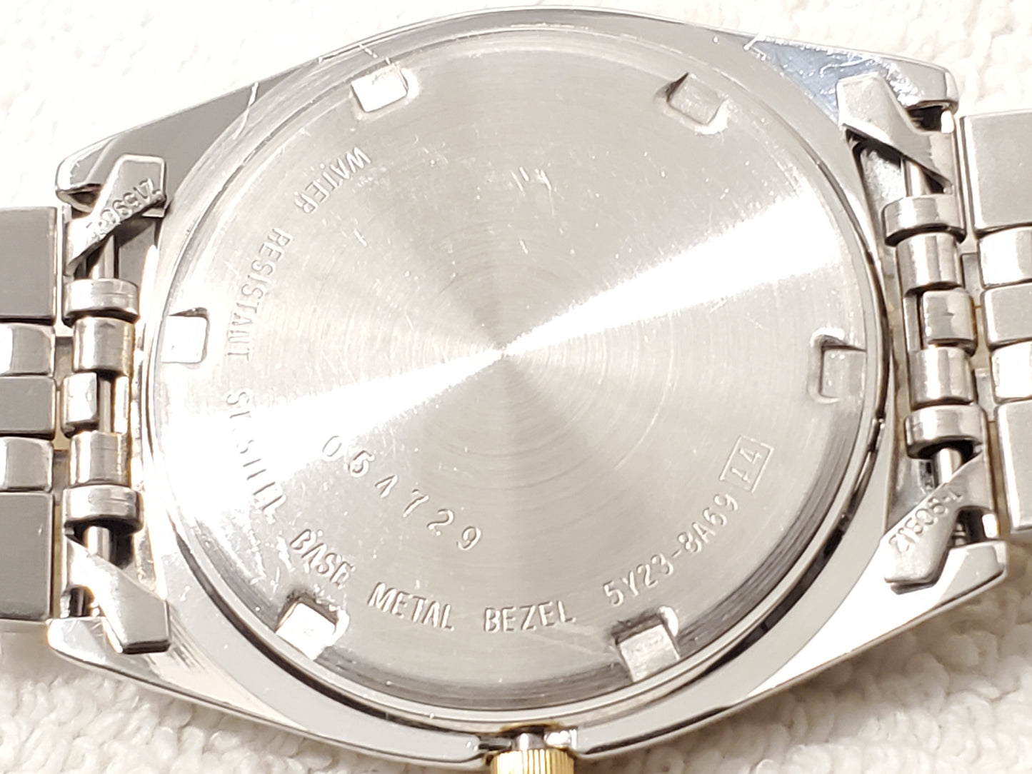 Vintage Seiko SQ Men's Presidential Watch One Jewel S Steel Gold Dial Day Date