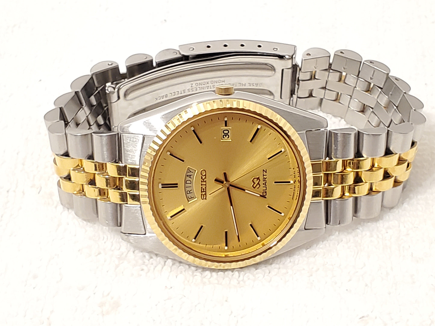 Vintage Seiko SQ Men's Presidential Watch One Jewel S Steel Gold Dial Day Date