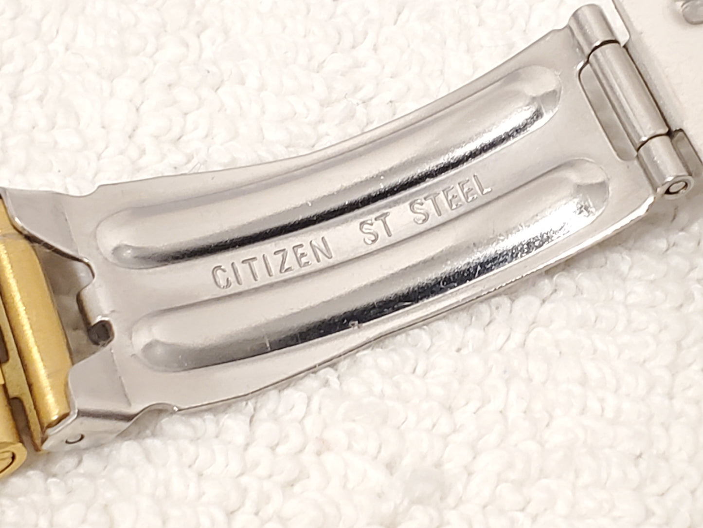 Vintage Citizen CQ Men's Day Date Gold Plated Stainless Steel Quartz Watch