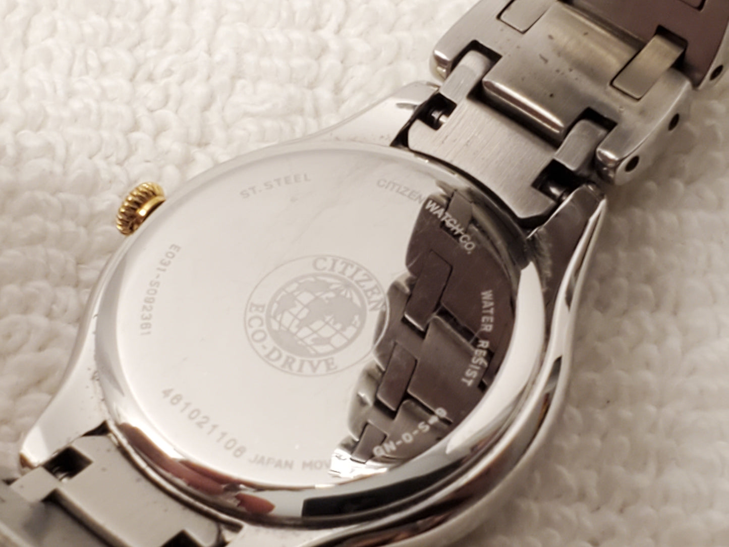 Vintage Citizen Eco Drive Women's Mother Pearl Dial Gold Tone St Steel Watch