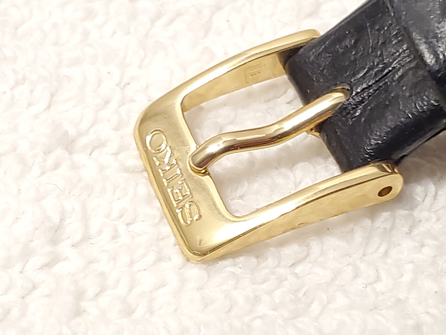 Vintage Seiko Women Tank Gold Tone Watch Leather Band Silver Dial Roman Numerals