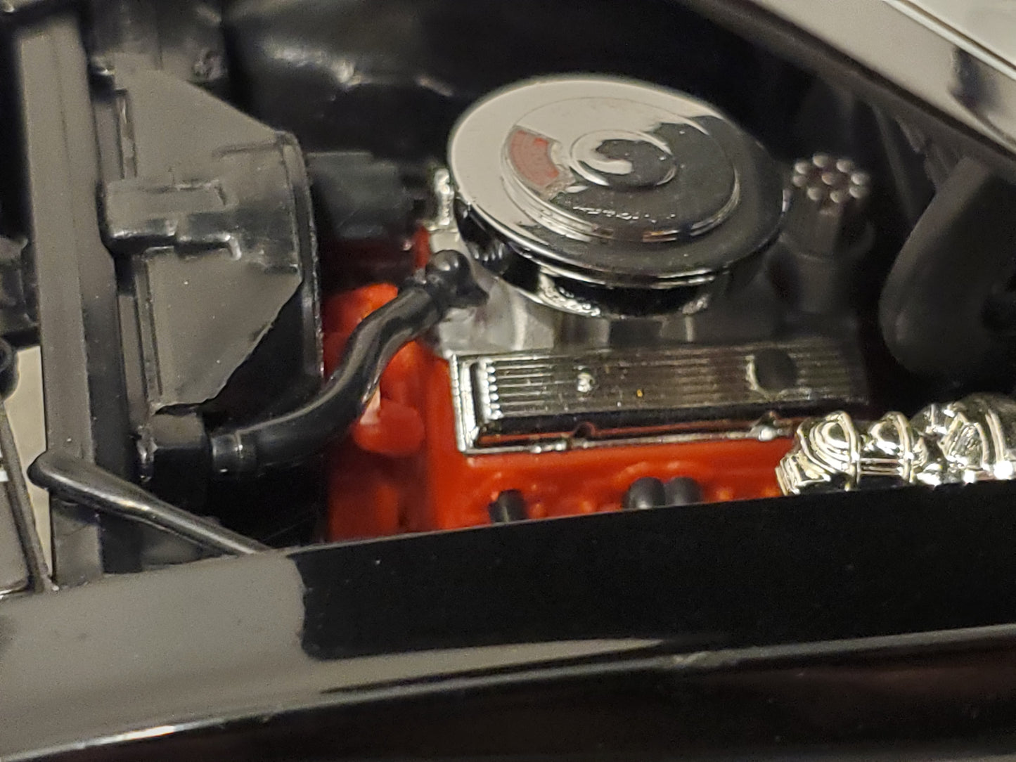 1969 Camaro Z/28 ERTL American Muscle 1:18 Scale Diecast Black White Car 302