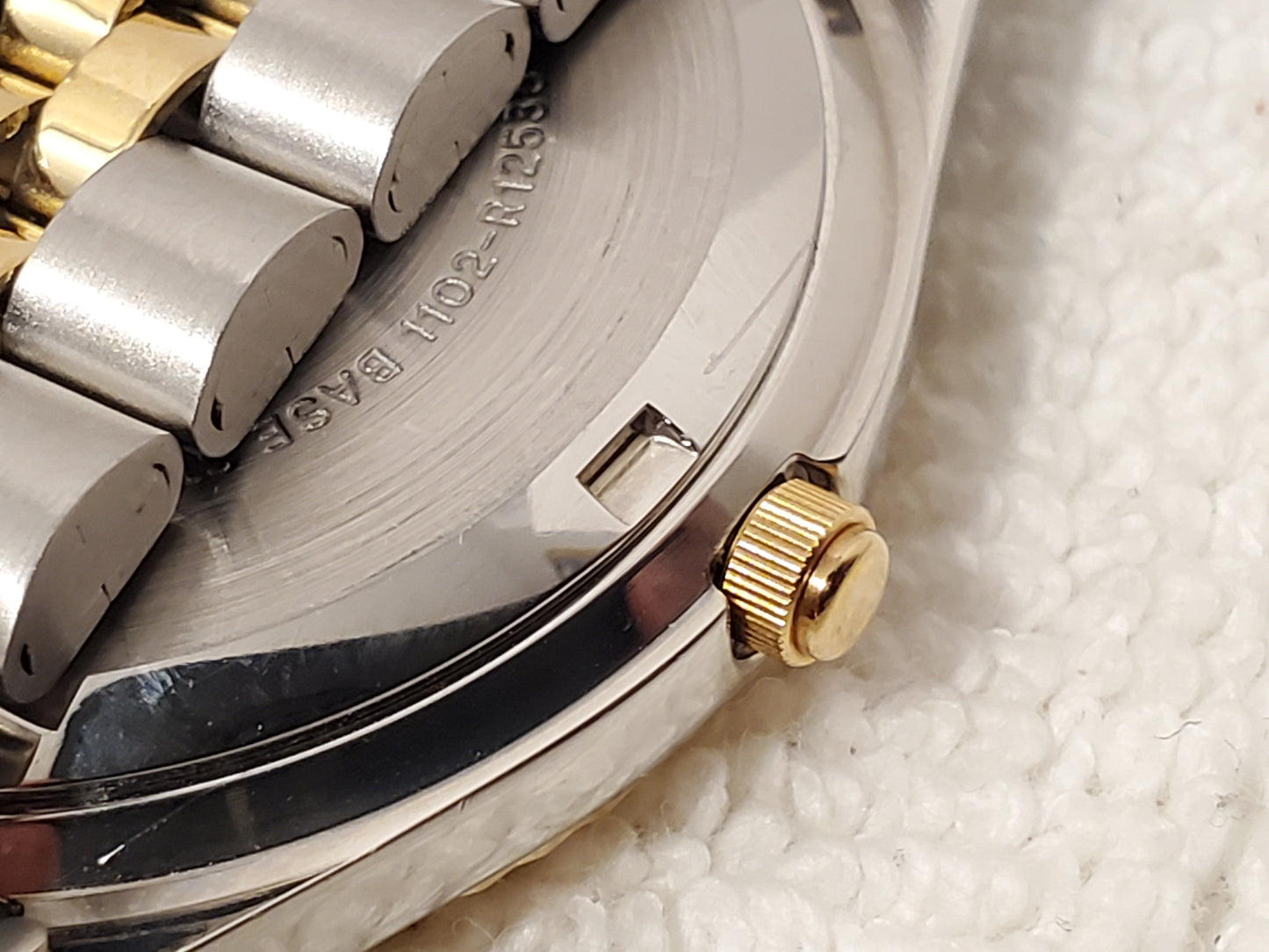 Vintage Citizen CQ Men Day Date Presidential Watch Gold Tone S Steel Silver Dial