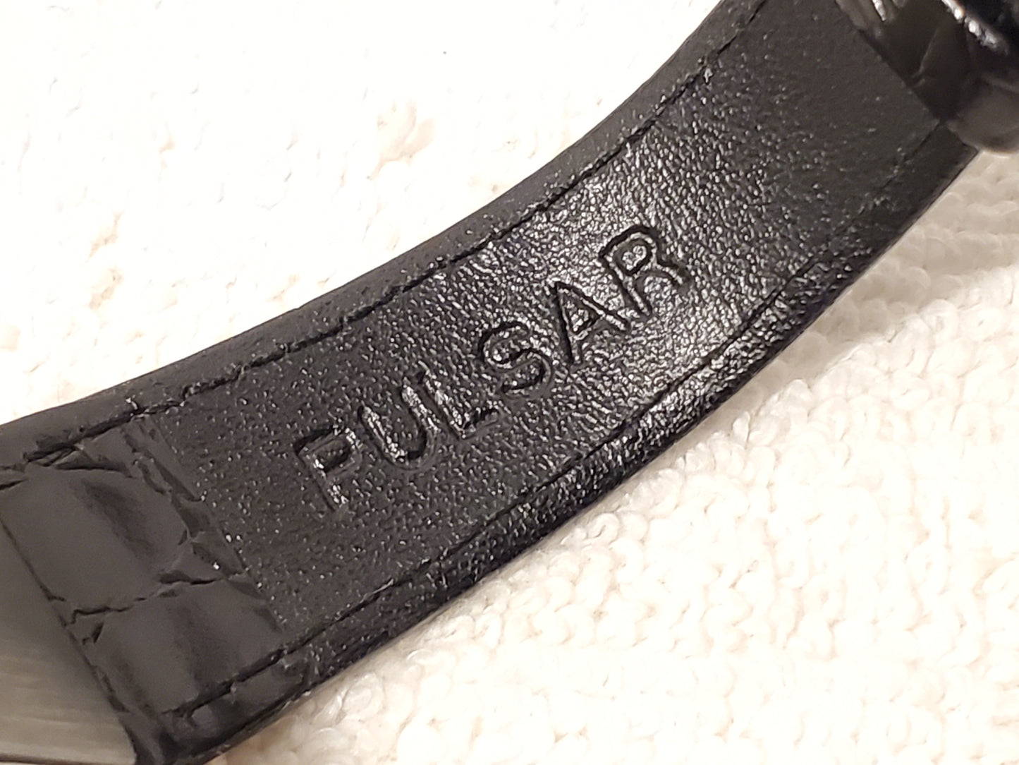 Vintage Pulsar by Seiko Women's Tank Gold Tone Watch Black Dial Leather Strap SS