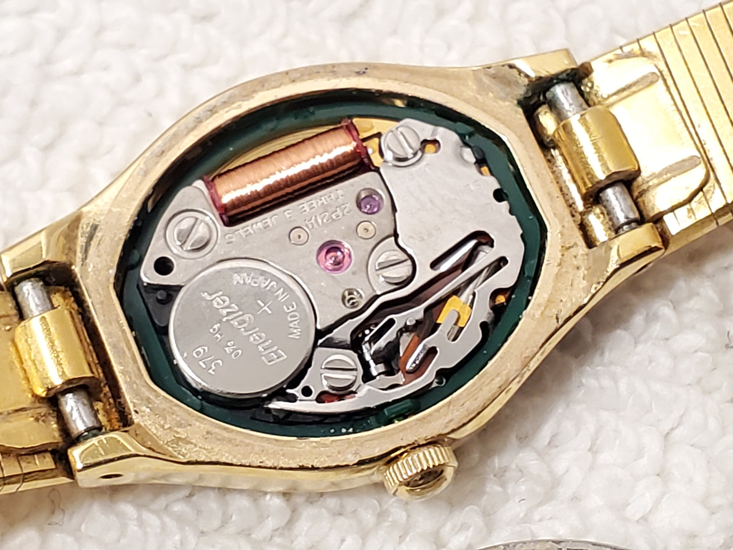 Vintage Seiko Women's Gold Plated Petite Quartz Watch Three Jewels S Steel