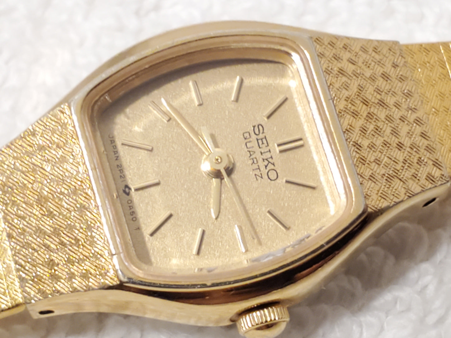 Vintage Seiko Women's Gold Plated Petite Quartz Watch Three Jewels S Steel