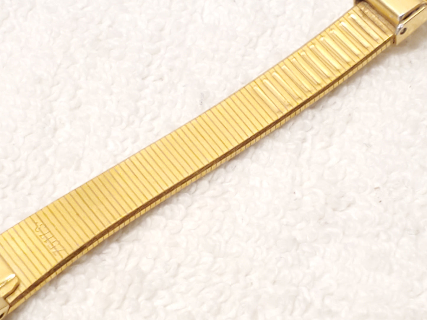 Vintage Seiko Women's Gold Plated Petite Quartz Watch Three Jewels S Steel