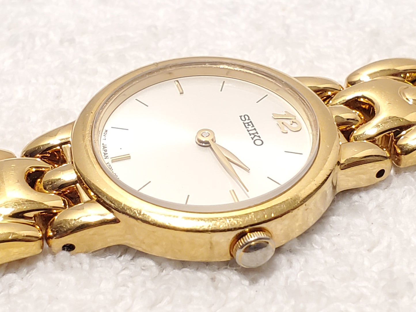 Vintage Seiko Women's Silver Dial Gold Tone Stainless Steel Quartz Watch