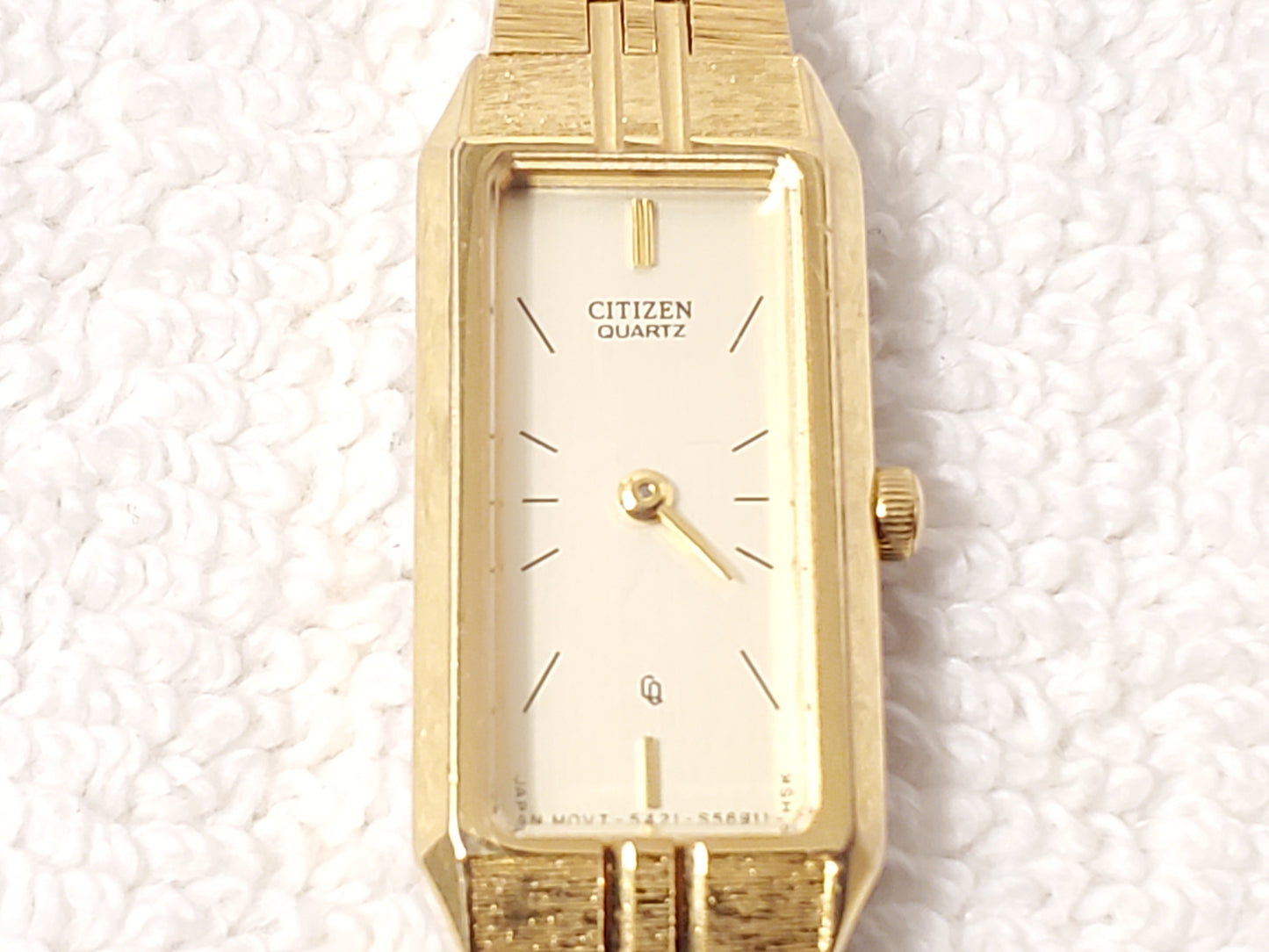 Vintage Citizen Women's Tank Quartz Watch Gold Plated Stainless Steel Base Metal