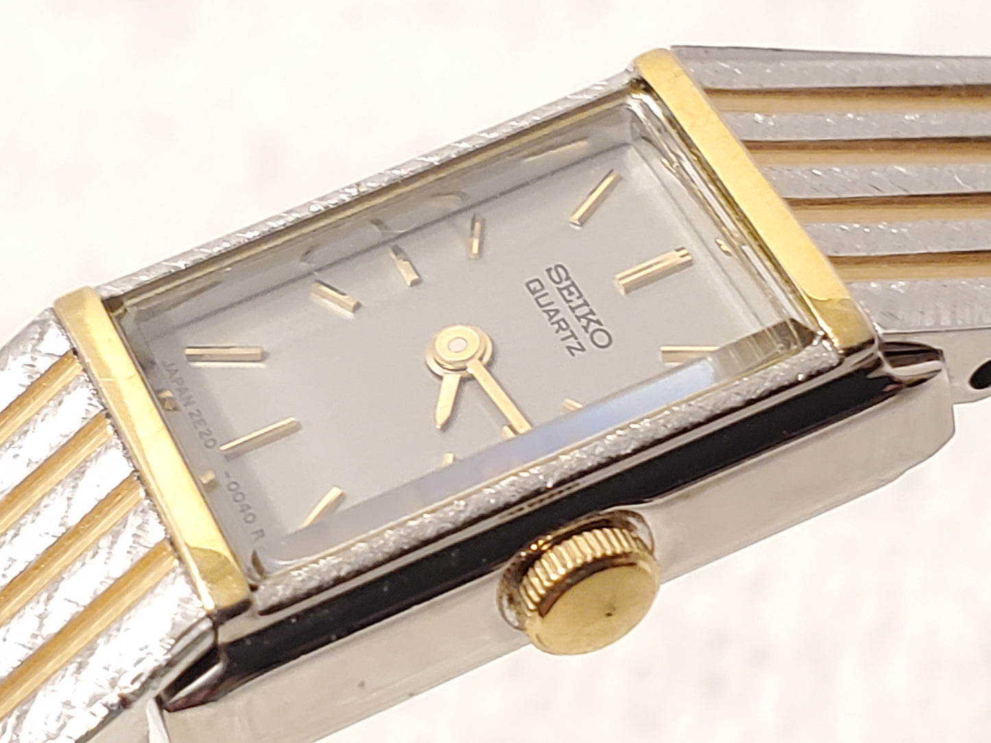 Vintage Seiko Gold Plated Women's Tank Watch Two Jewels Base Metal S Steel Chain