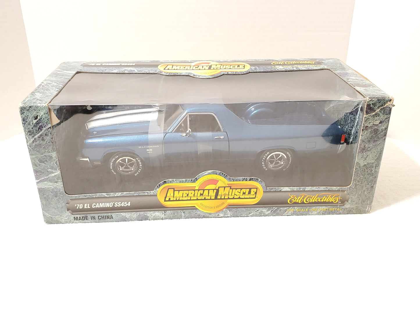 American Muscle Ertl Collectibles 1970 Chevy El Camino SS 454 1:18 Scale Diecast