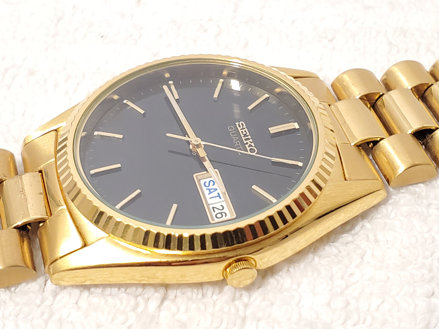 Vintage Seiko Men's Gold Tone Presidential Day Date Watch Black Dial 1 Jewel SS