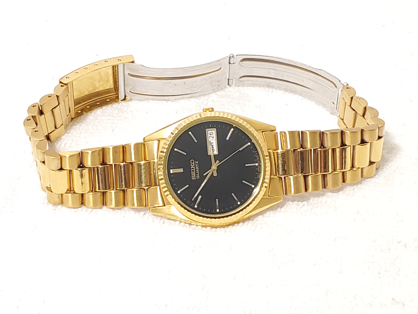 Vintage Seiko Men's Gold Tone Presidential Day Date Watch Black Dial 1 Jewel SS