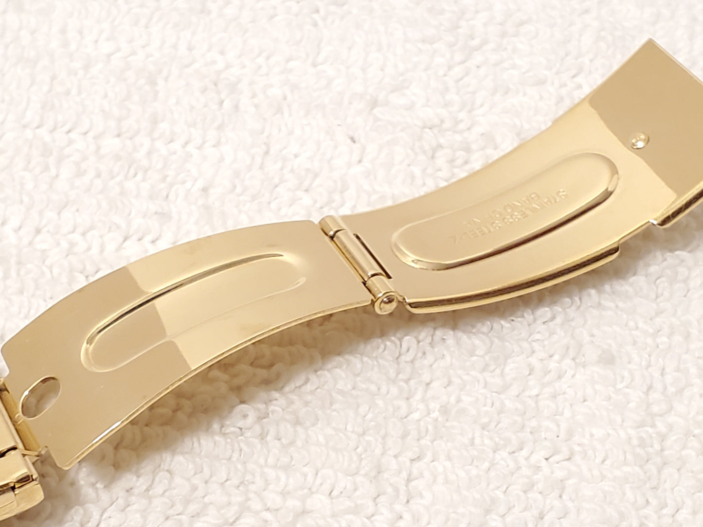 Vintage Seiko Gold Tone Date Men's Quartz Watch One Jewel Stainless Steel WR 50M