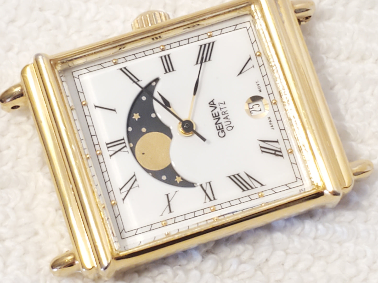 Vintage Geneva Women's Tank Date Moon Phase Quartz Watch Gold Tone One Jewel SS