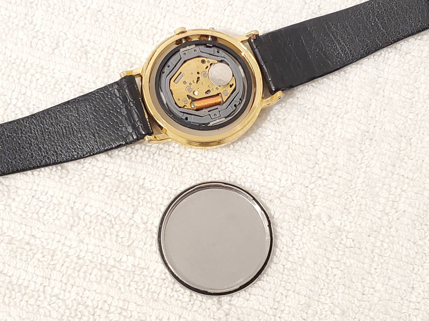 Vintage Citizen Elegance Men's Day Date Month Gold Tone Watch Black Leather Band