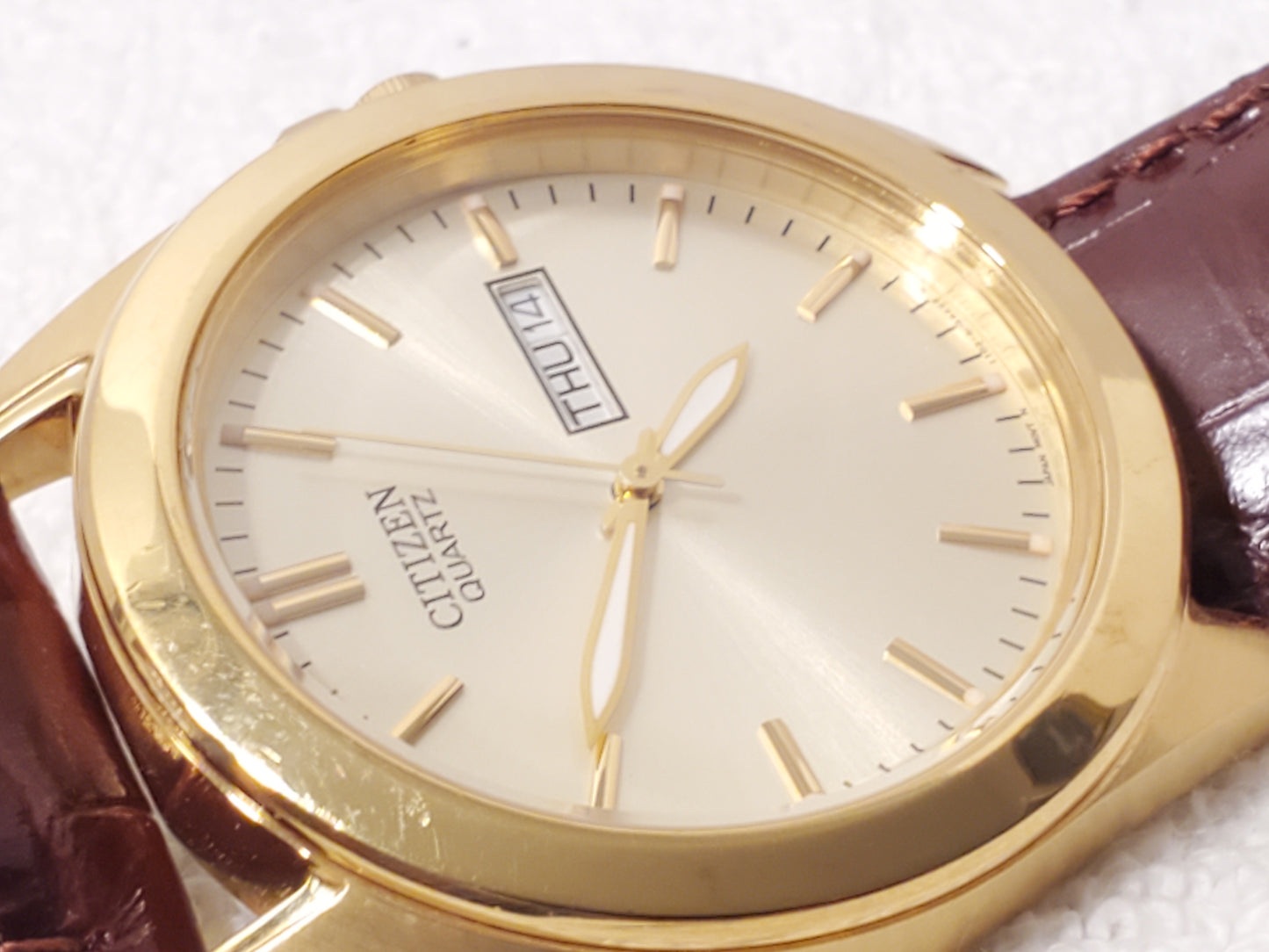 Vintage Citizen Men's Day Date Gold Plated Quartz Watch Brown Leather Strap SS