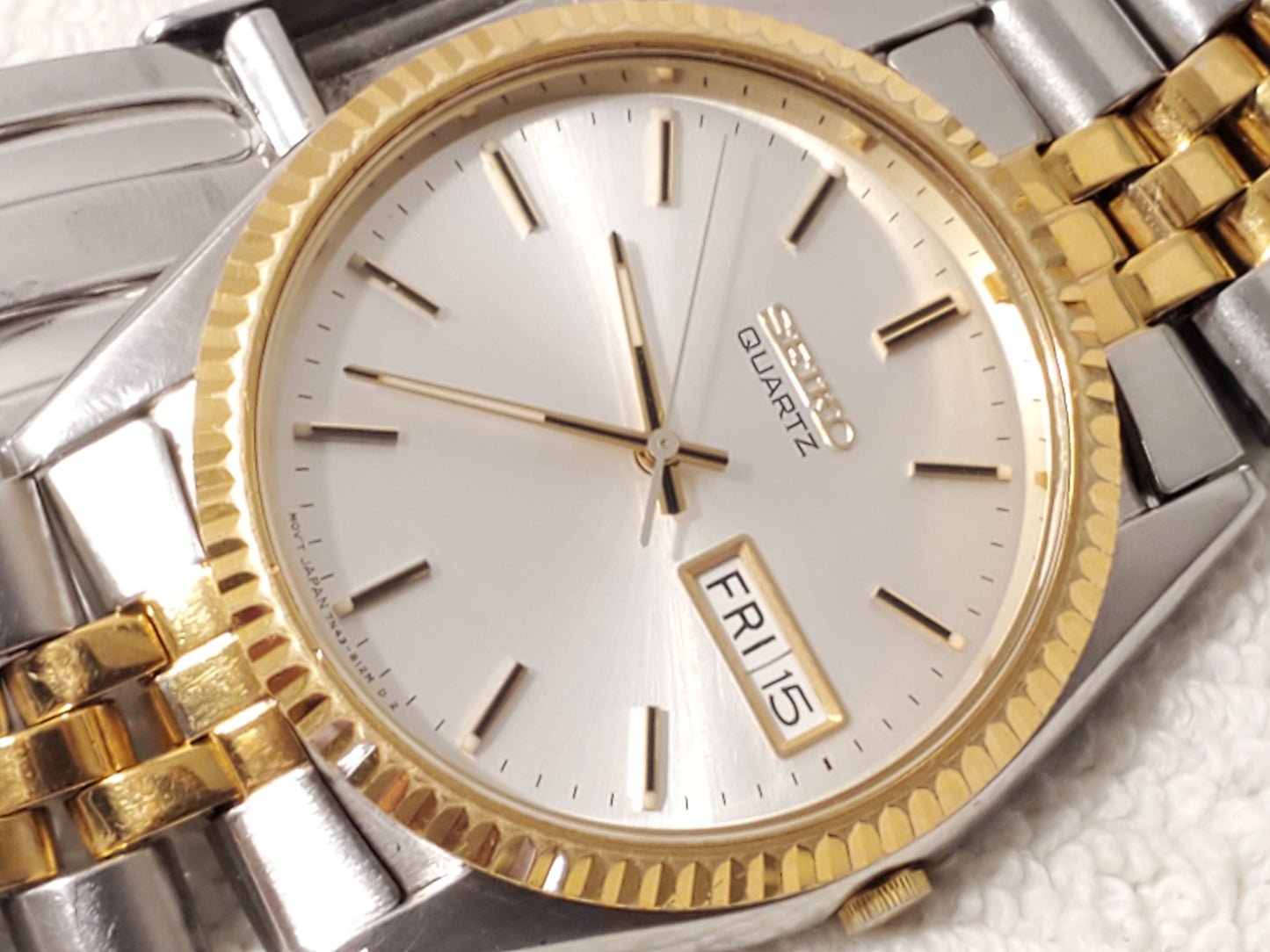 Vintage Seiko Men's Presidential Day Date Watch Gold Tone 1 Jewel Silver Dial SS
