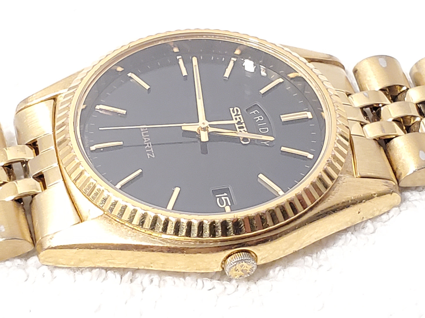 Vintage Seiko Men's Gold Tone Presidential Day Date Watch 1 Jewel Black Dial SS