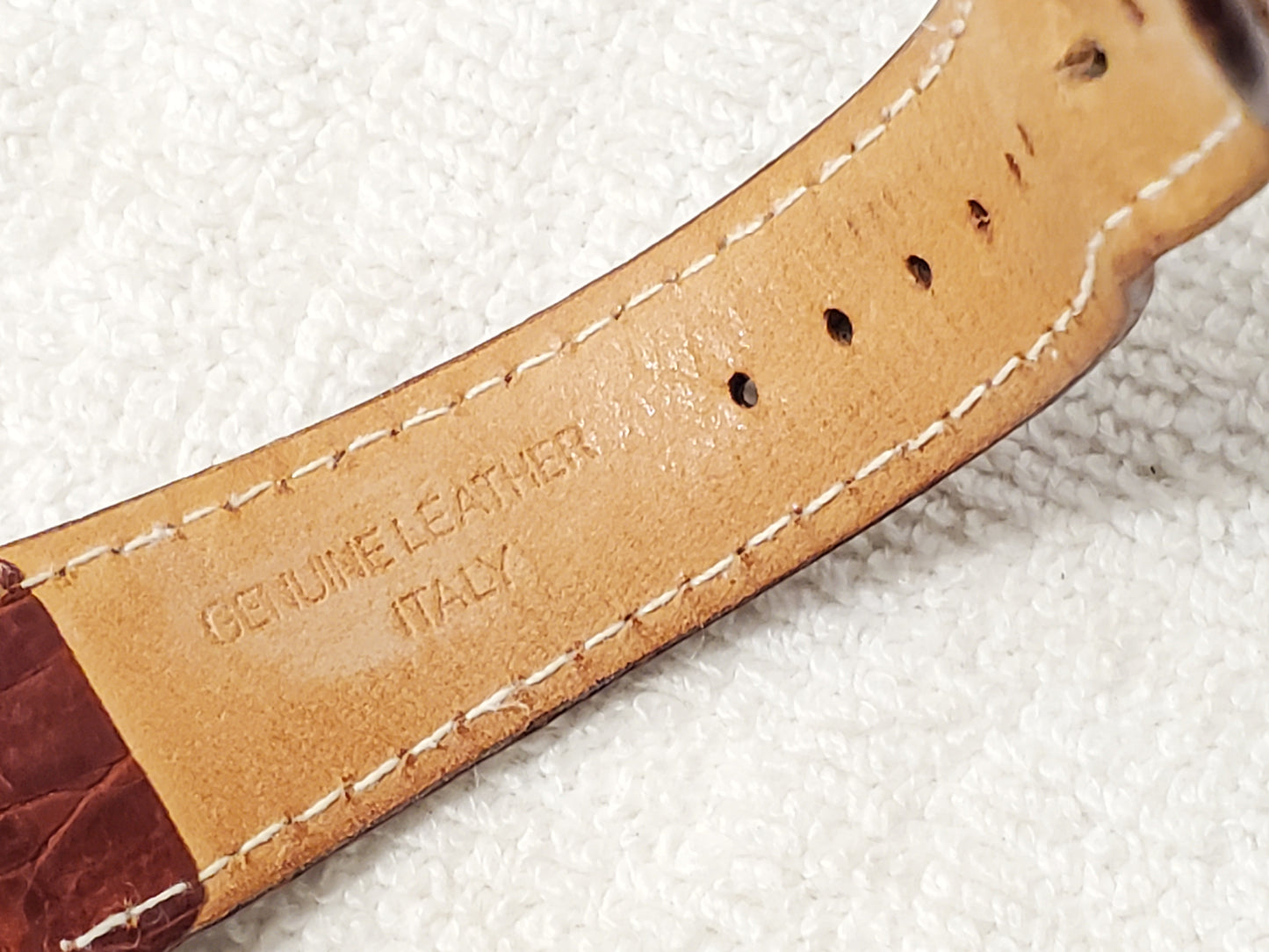 Vintage Seiko Men's Tank Quartz Watch Gold Dial Brown Leather Strap One Jewels