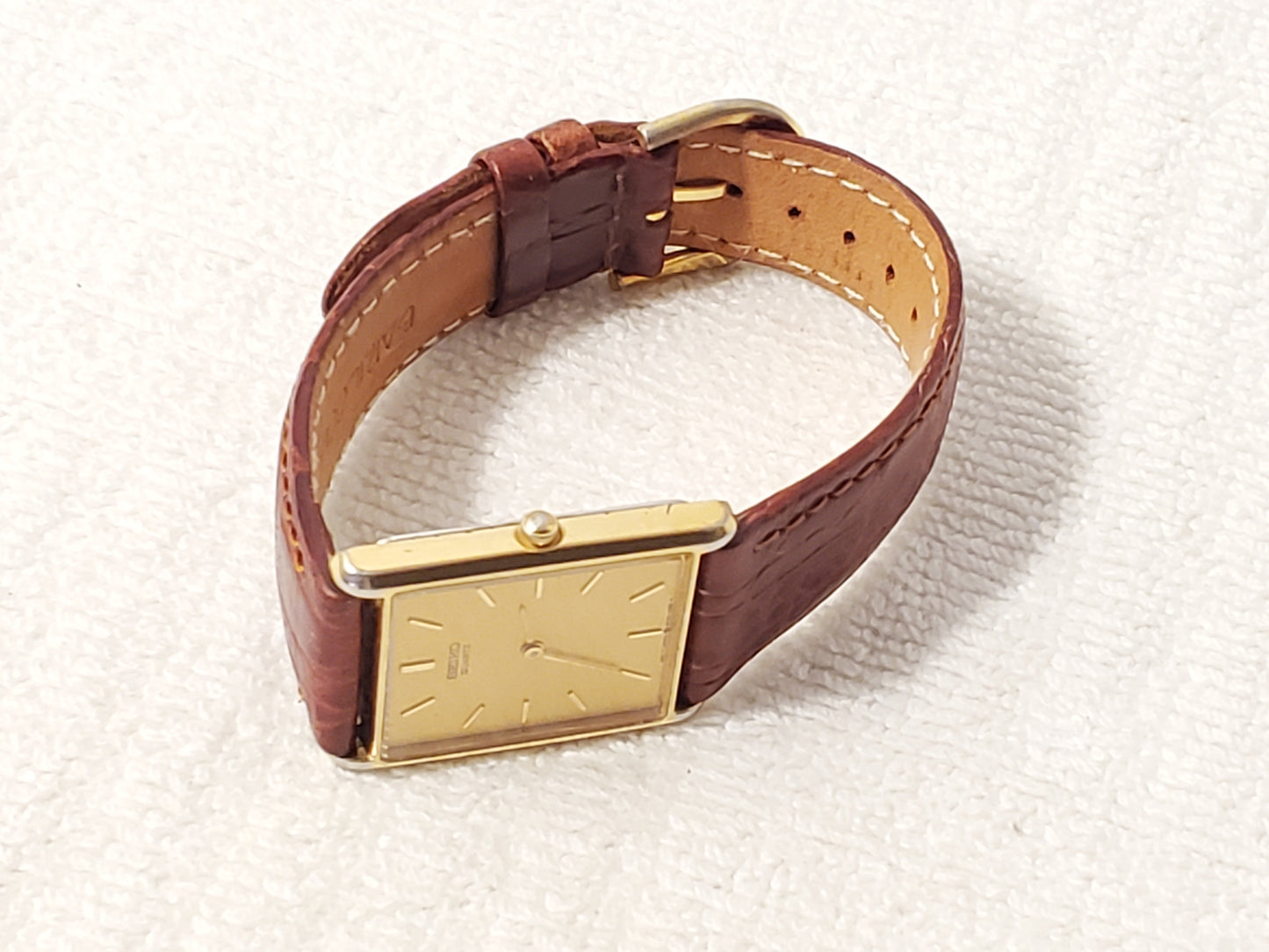 Vintage Seiko Men's Tank Quartz Watch Gold Dial Brown Leather Strap One Jewels