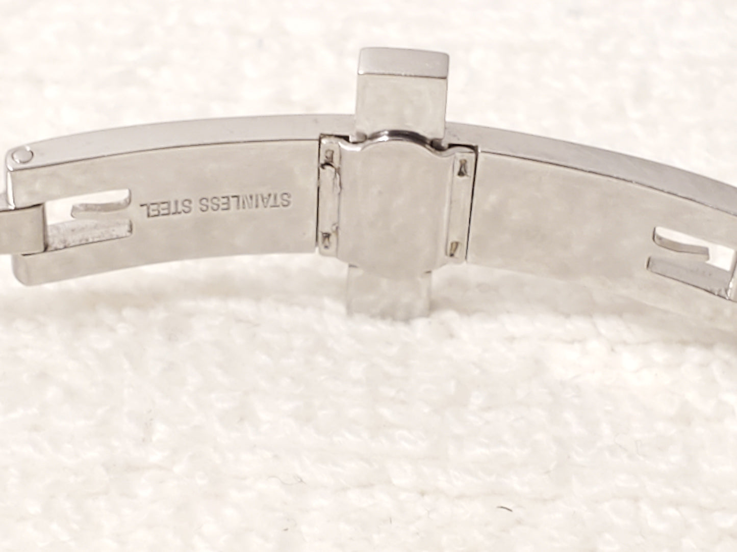 Victorinox Swiss Army Womens Tank Diamonds Bezel Watch 5 Jewels Sapphire Crystal
