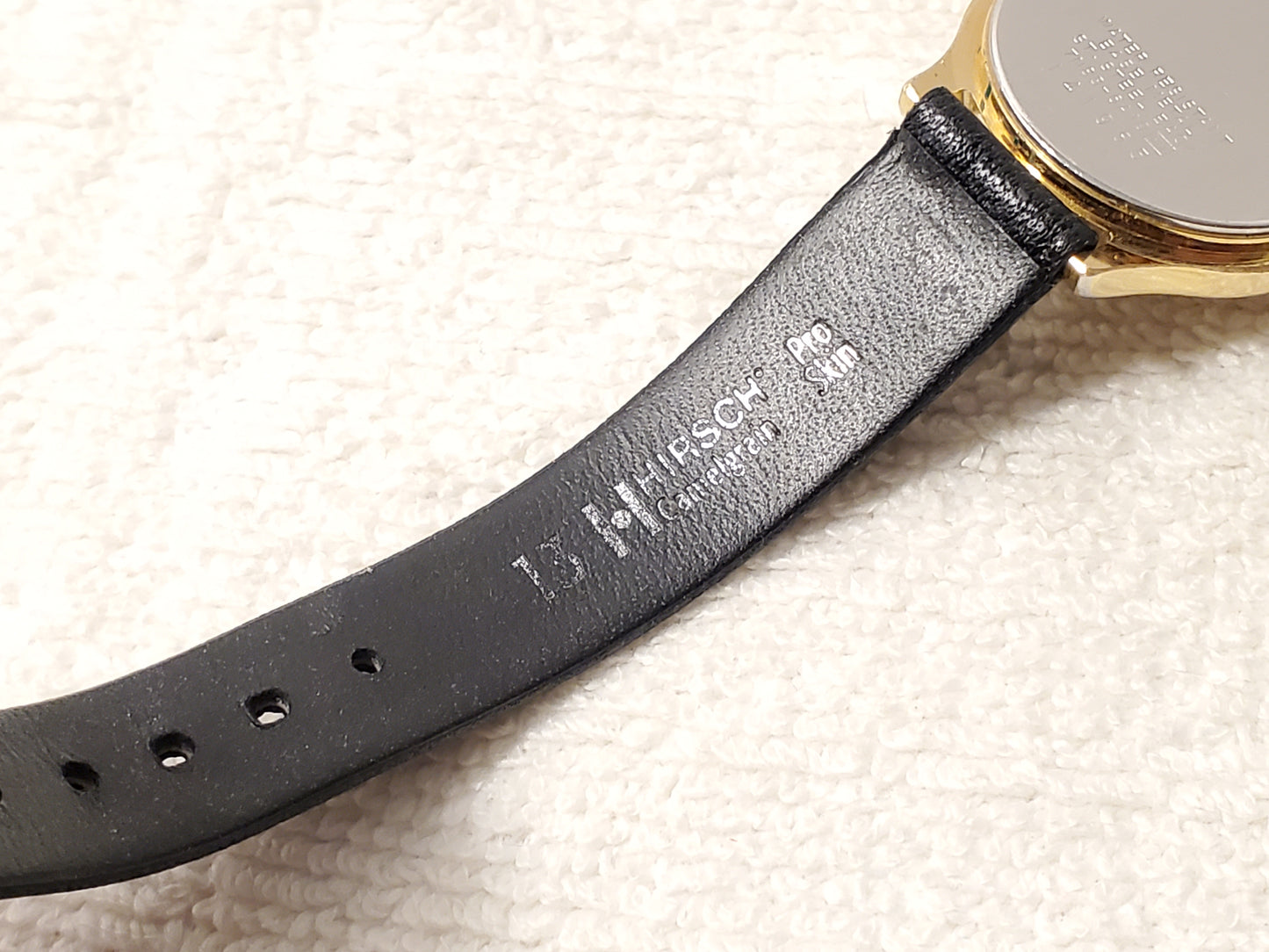 Vintage Seiko Women's Day Date Watch Gold Tone Roman Numerals Black Leather Band
