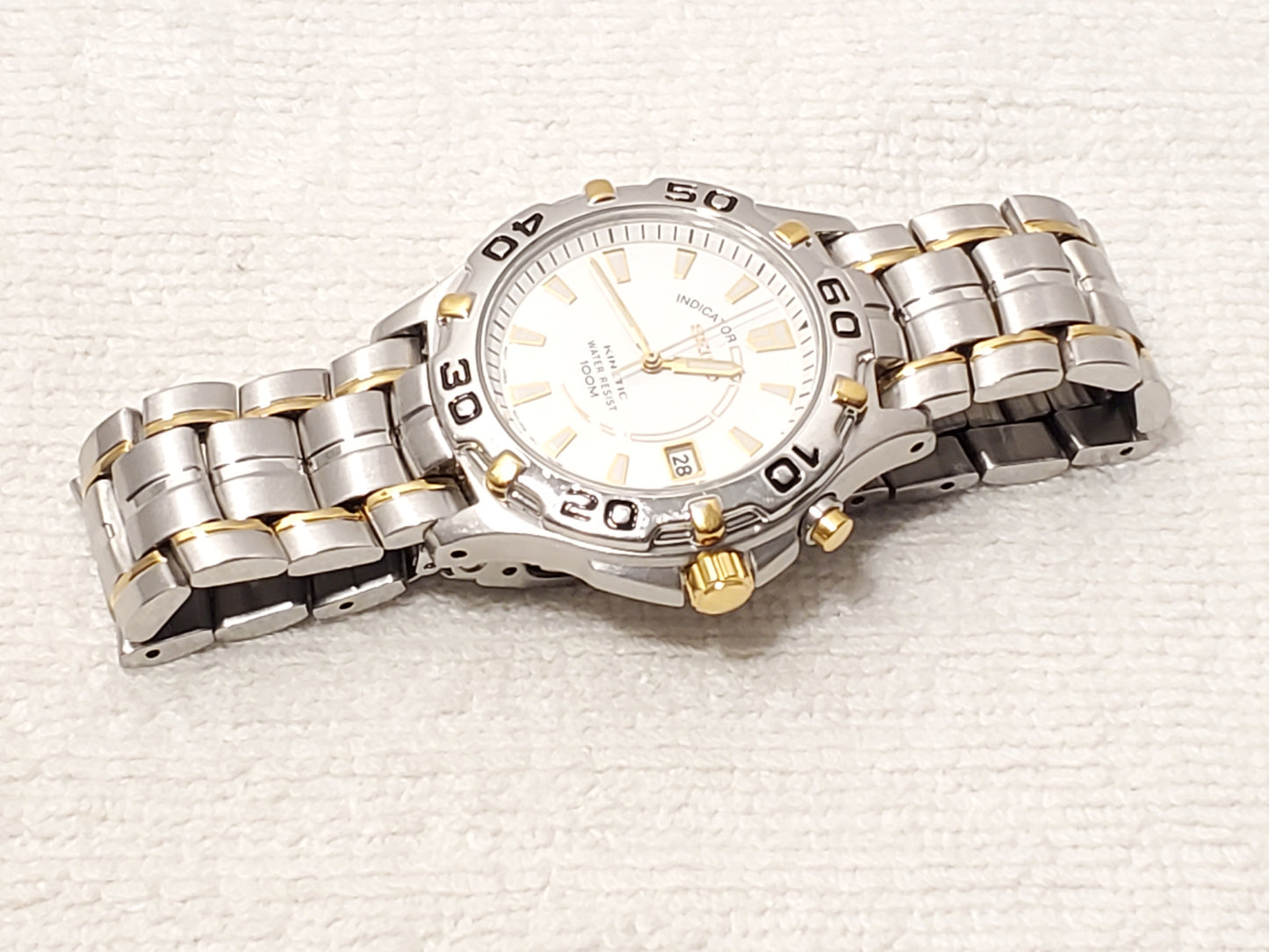 Vintage Seiko Kinetic Men's White Dial Date 5 Jewels Watch Gold Tone WR 100M SS