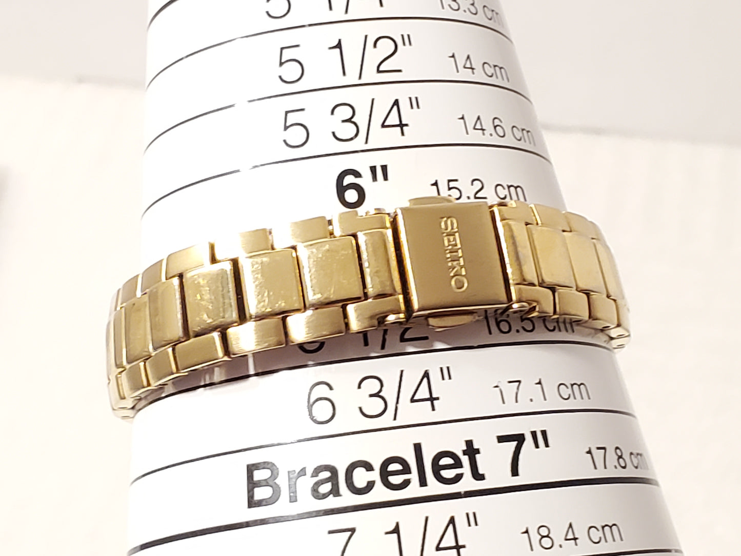 Vintage Seiko Women's Date Watch Gold Tone Stainless Steel Sapphire Crystal