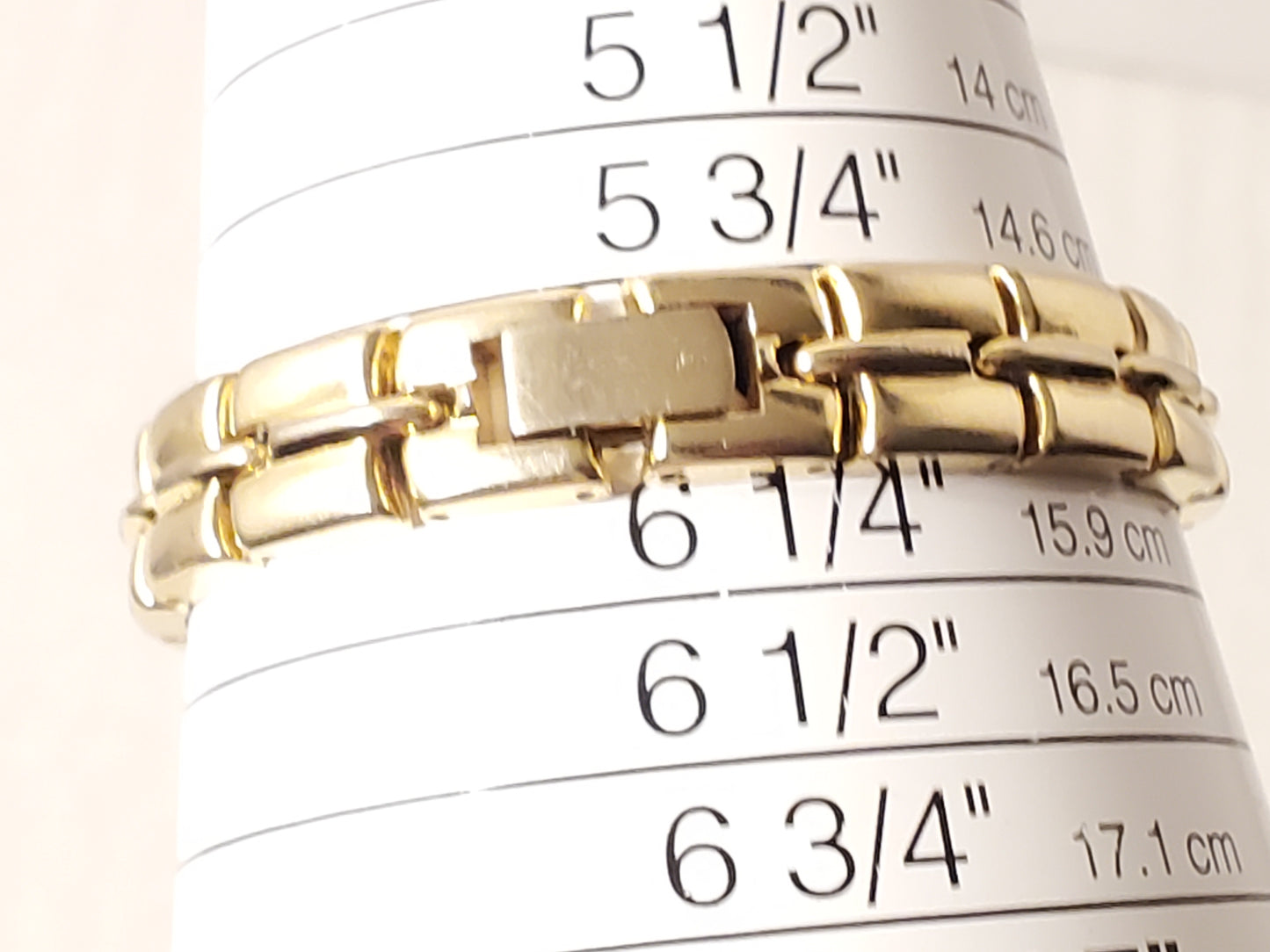 Vintage Citizen Women's Gold Plated Tone Quartz Watch Mother Pearl Dial 6 Jewels