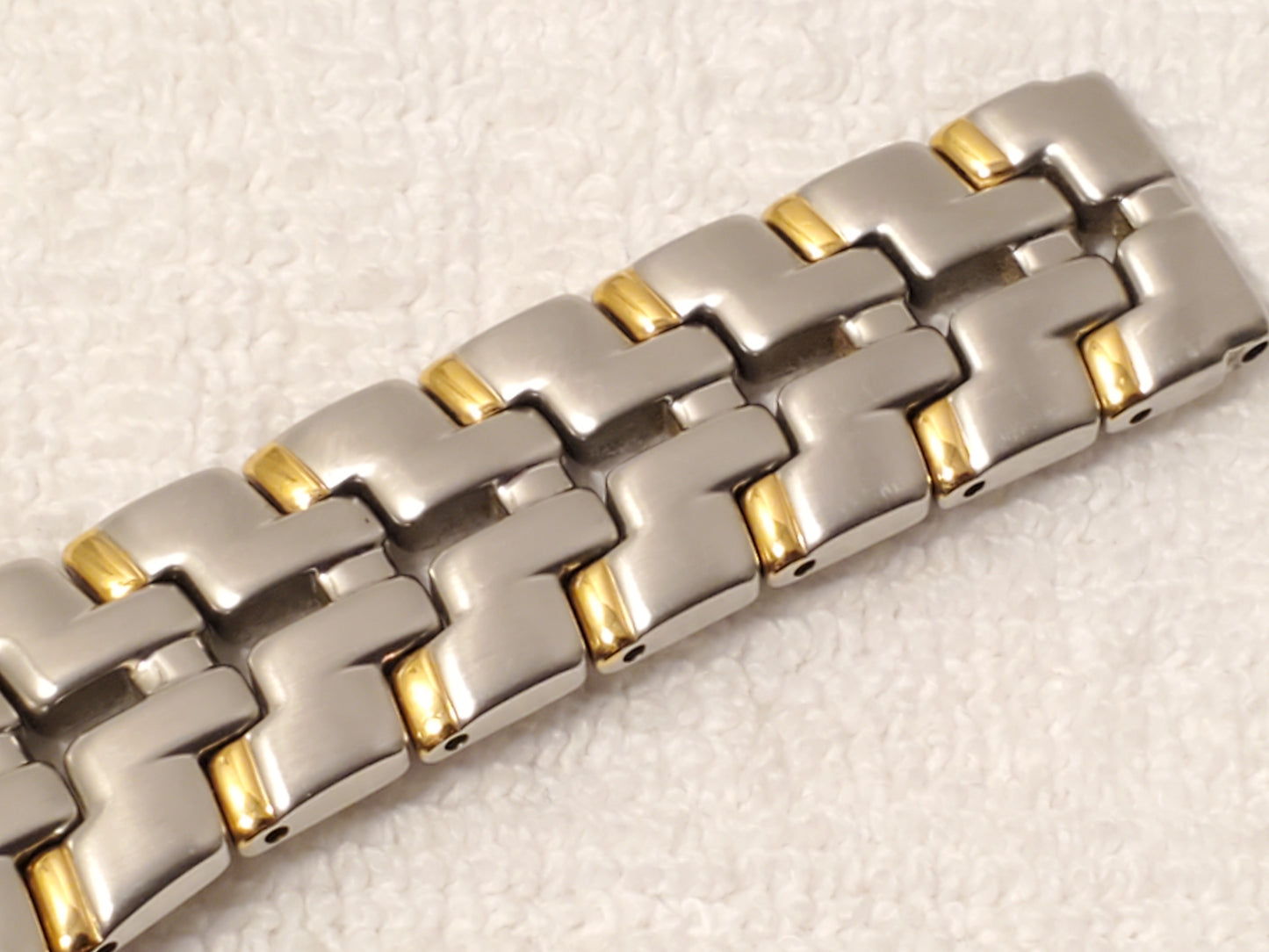 Vintage Seiko Men's Tank Date Gold Tone Stainless Steel Quartz Watch White Dial