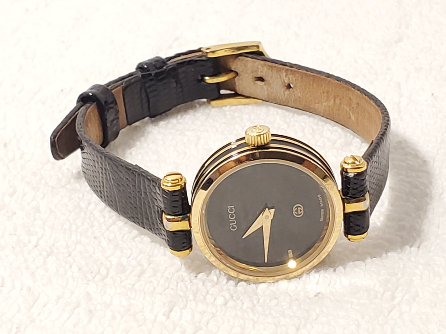Vintage Gucci Swiss Made 2000L 18K Gold Plated Women's Watch Black One Jewel