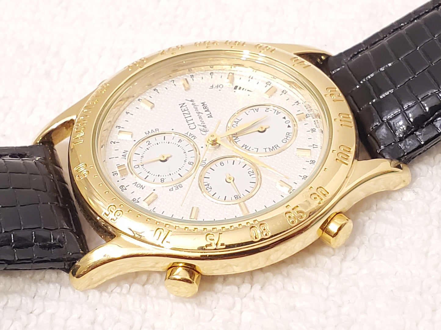 Vintage Citizen Chronograph Alarm Date Month Timer Men Gold Plated Watch Leather