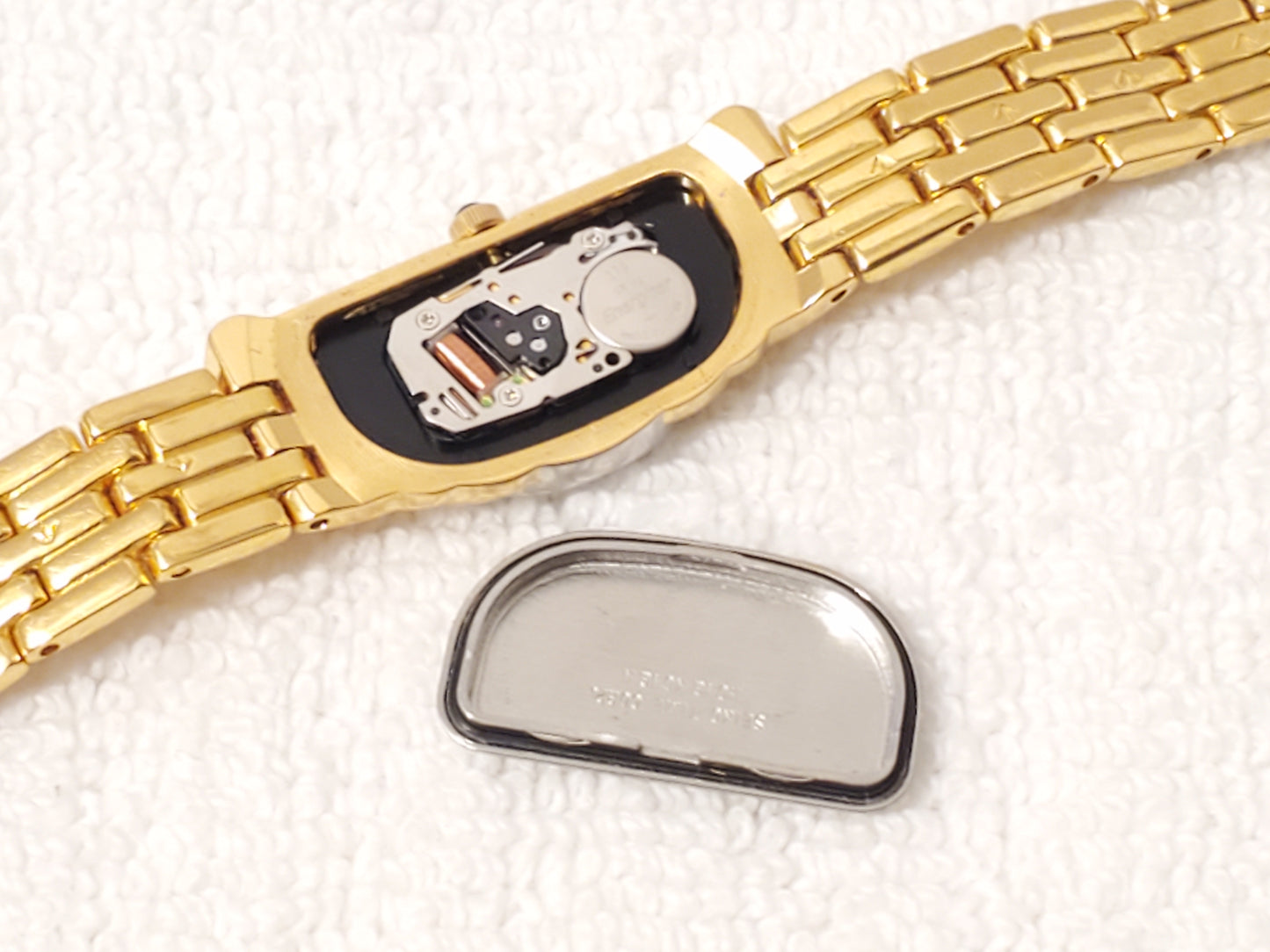 Vintage Seiko Half Moon Women Watch Black Dial Gold Silver Tone 6 Diamonds Bezel