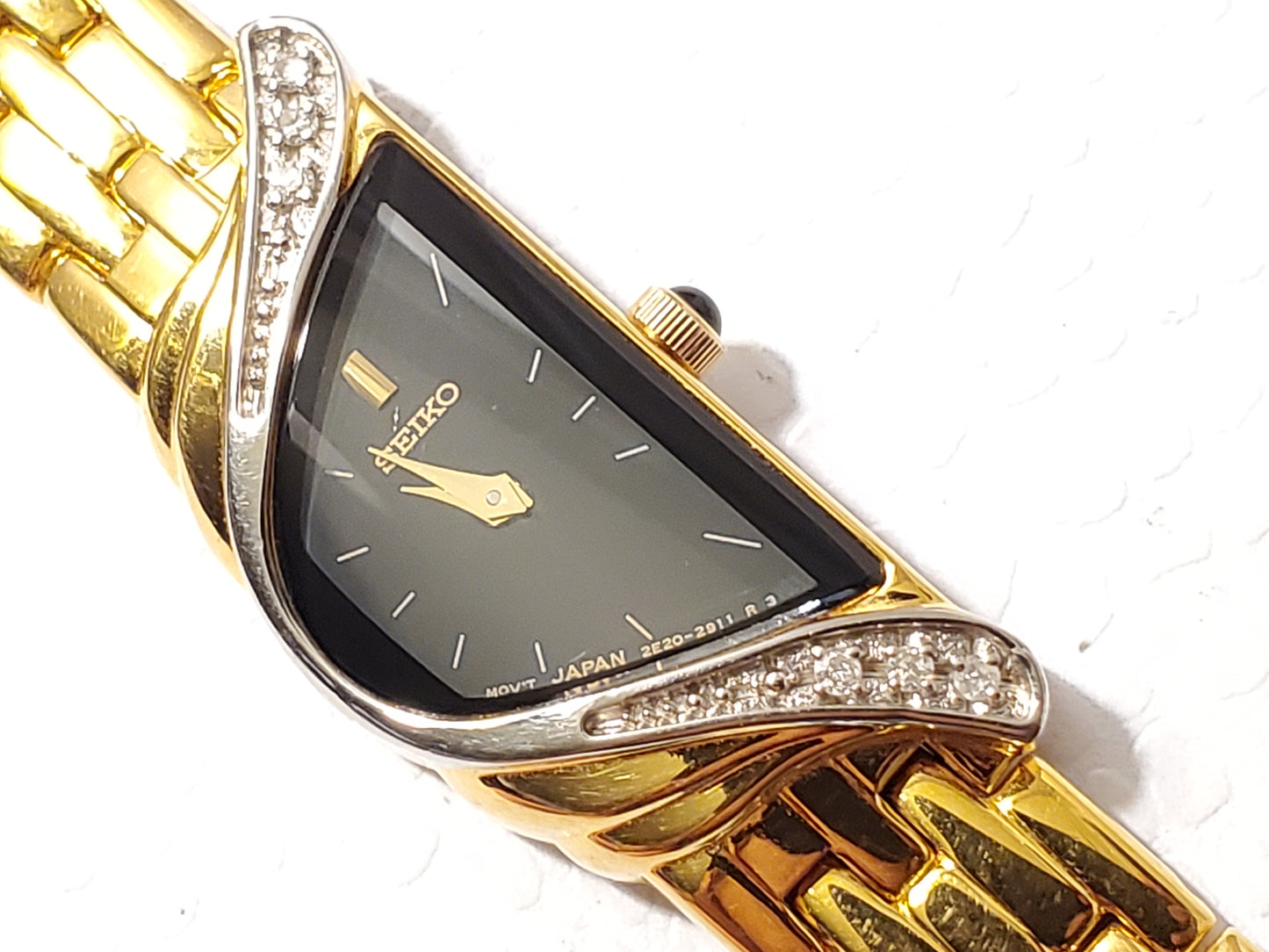 Vintage Seiko Half Moon Women Watch Black Dial Gold Silver Tone 6 Diamonds Bezel