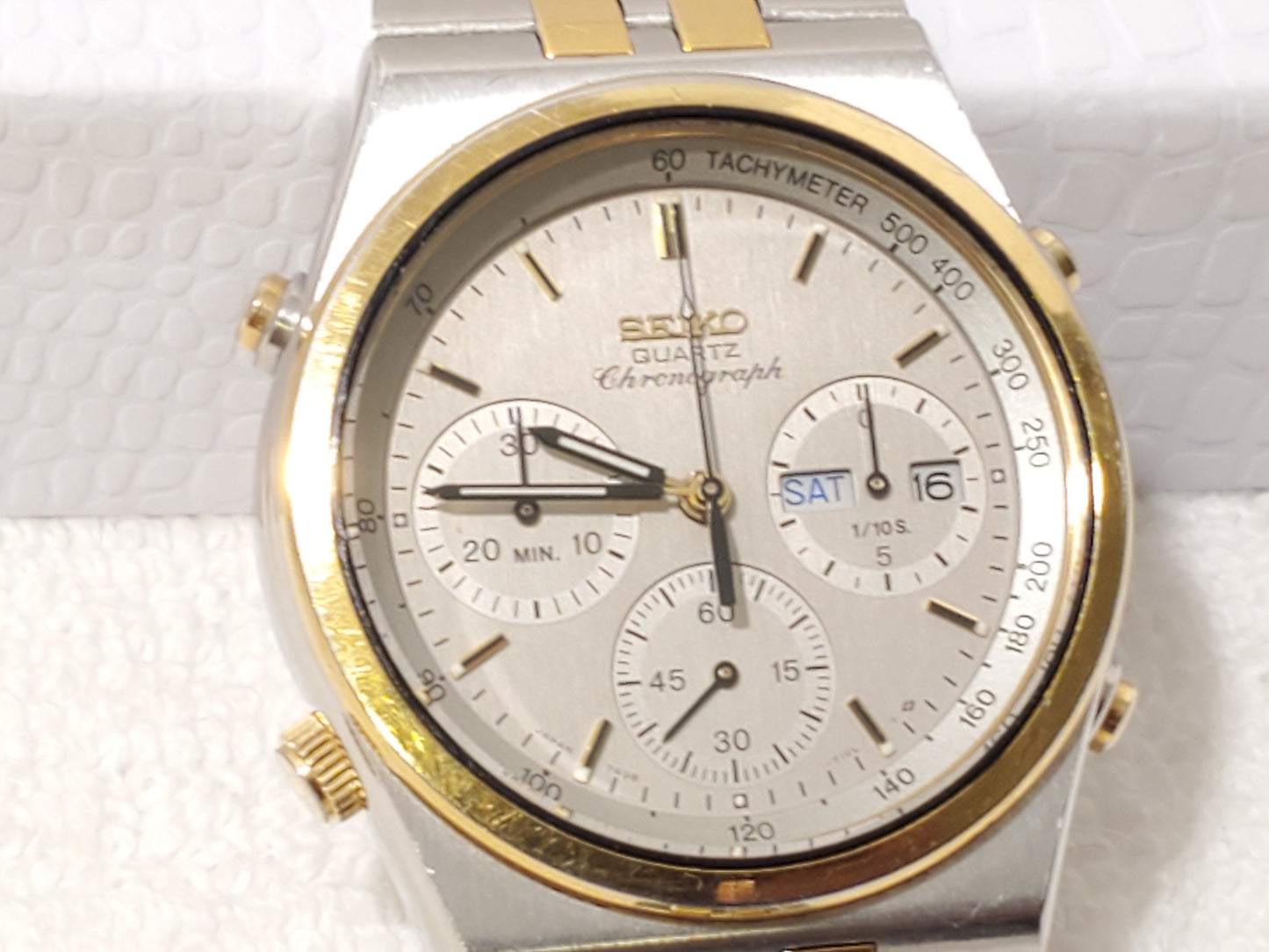 Vintage Seiko Men Chronograph Day Date Quartz Watch 15 Jewels S Steel Gold Tone