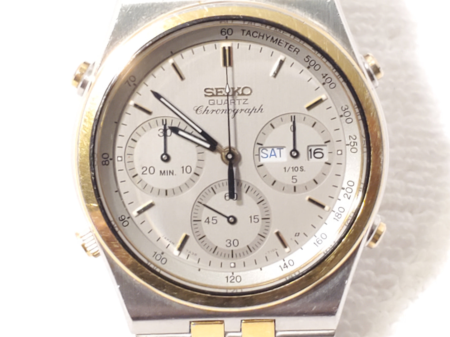 Vintage Seiko Men Chronograph Day Date Quartz Watch 15 Jewels S Steel Gold Tone